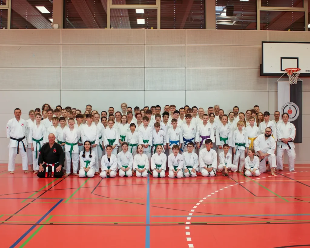 gruppenbild 2 Traditionelles Karate Strausberg e.V.
