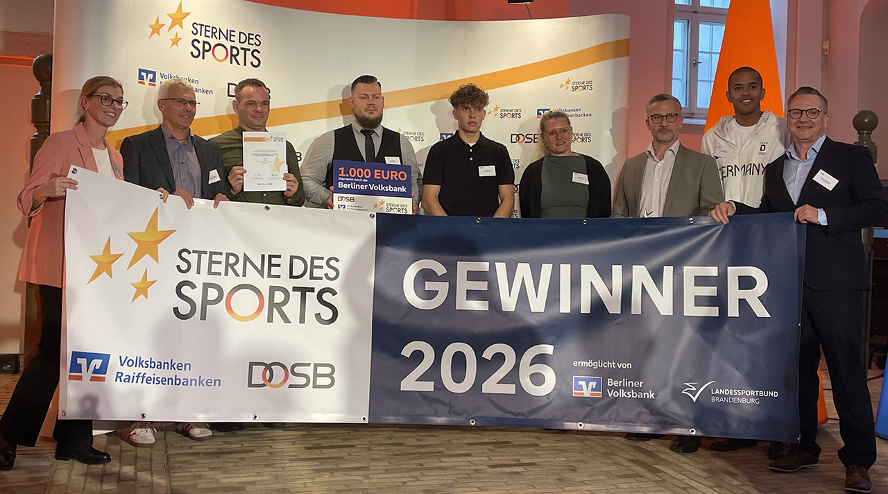 "Sterne des Sports"-Gewinner! 1 gruppenbild sternedessports Traditionelles Karate Strausberg e.V.